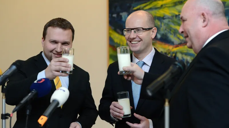 Na ministerstvu zemědělství se připíjelo mlékem