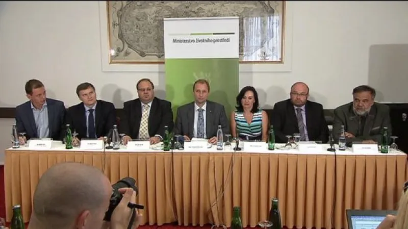 Brífink po zasedání pracovní skupiny pro zlepšení kvality ovzduší v MS kraji