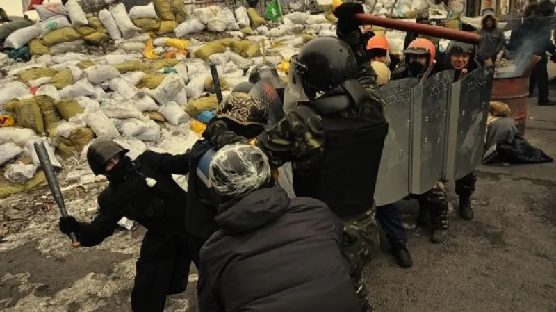 Marhoul: Janukovyč by měl pocítit, že částí Čechů není vítán