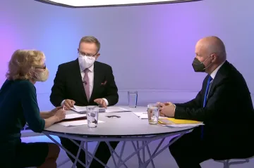 Konečná chce garanci neutrální Ukrajiny. Fischer jí připomněl budapešťské memorandum