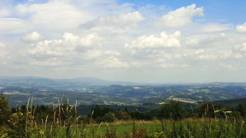 Český ráj - pohled z rozhledny Kozákov