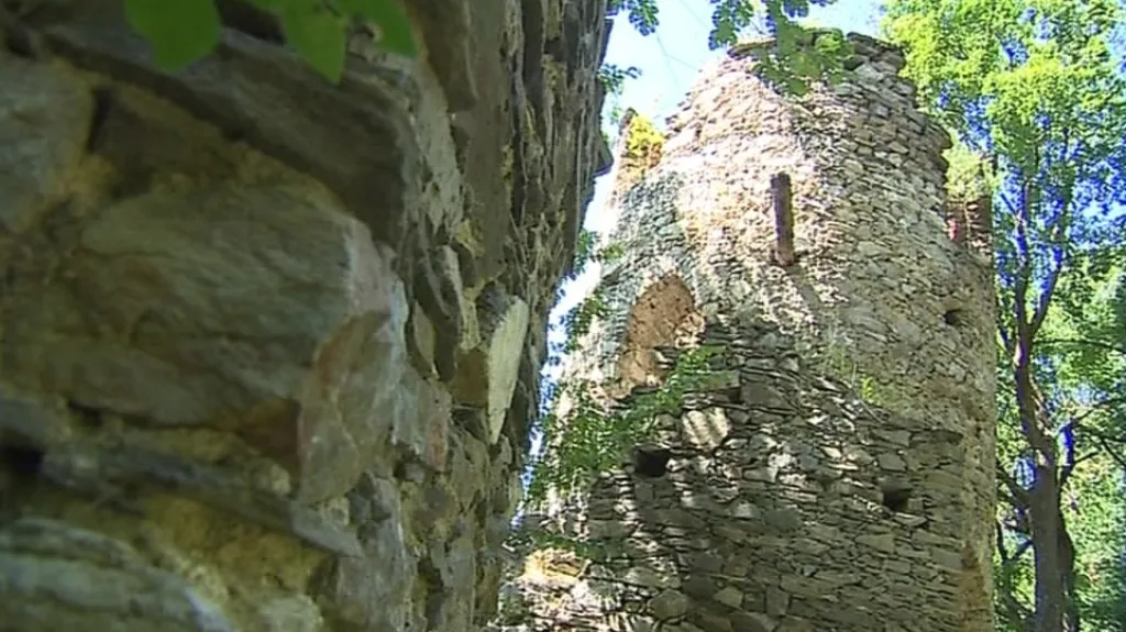 Romantická rozhledna v Uherčicích