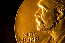 Nobelovu cenu za ekonomii obdržela Claudia Goldinová. Zkoumala uplatnění žen na trhu práce
