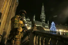 Belgická policie při zátahu v Bruselu zatkla 16 lidí, Abdeslam ale dál uniká