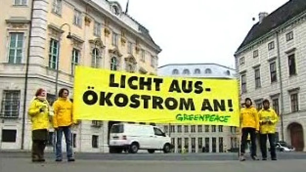 Protestující rakouští Greenpeace