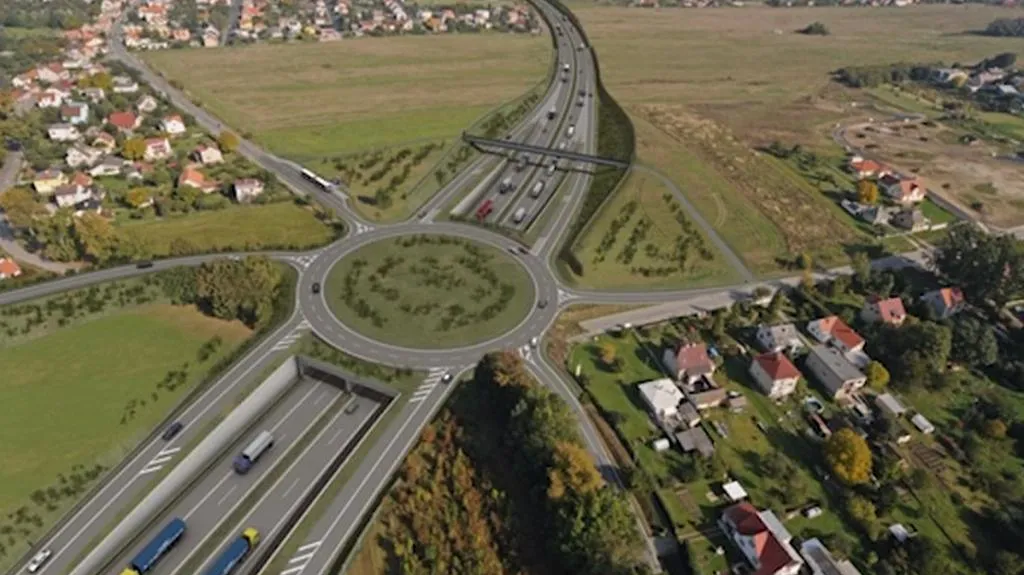 Mimoúrovňová křížovatka Nové Hodějovice