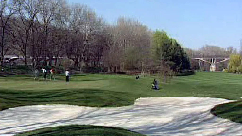 Golfové hřiště