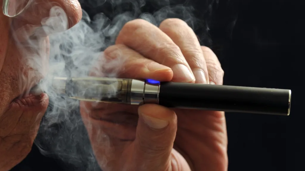 Elektronická cigareta