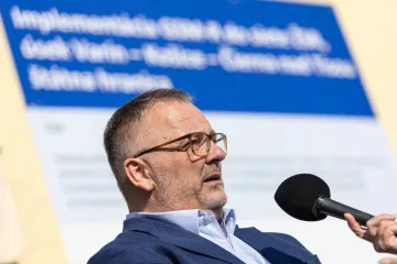 Kandidát na ministra dopravy skončí v čele Železnic SR