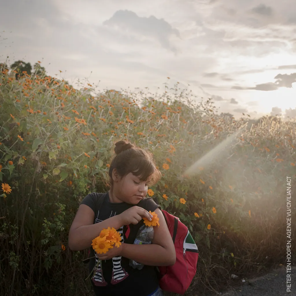 Nominace na vítěznou fotografickou sérii roku. Pieter Ten Hoopen, Agence Vu – Během října a listopadu 2018 se tisíce uprchlíků z Nikaraguy, Salvadoru a Guatemaly vydaly na cestu do USA