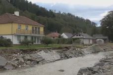 Nástup zimy ztěžuje opravy po povodních