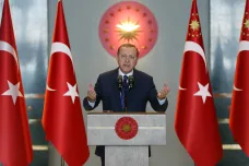 Turecko míří vstříc prezidentskému systému, pro debatu o reformě hlasovala i část opozice