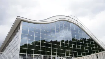 Bazén v Praze-Podolí od architekta Richarda Podzemného