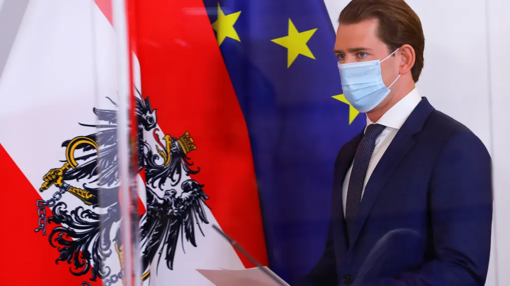 Rakouský kancléř Sebastian Kurz představuje nová opatření proti koronaviru