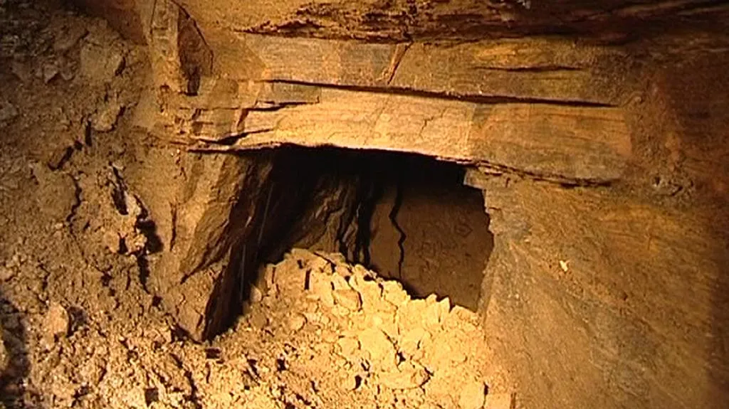 Ústí odkryté štoly v Jemnici