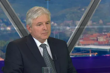 Rusnok: Nevím, proč bychom nemohli získat důvěru