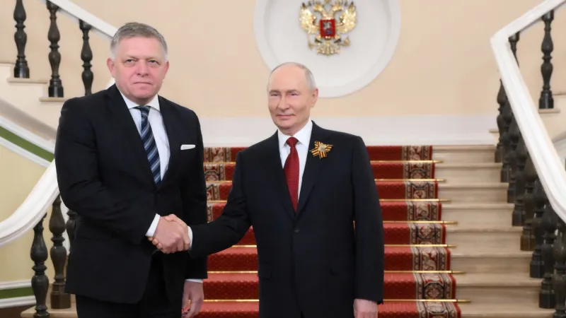 Ruský vládce Vladimir Putin a slovenský premiér Robert Fico