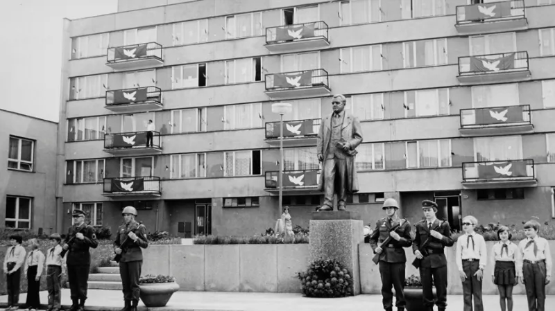 Písek (z Města před rokem 1989 a dnes)