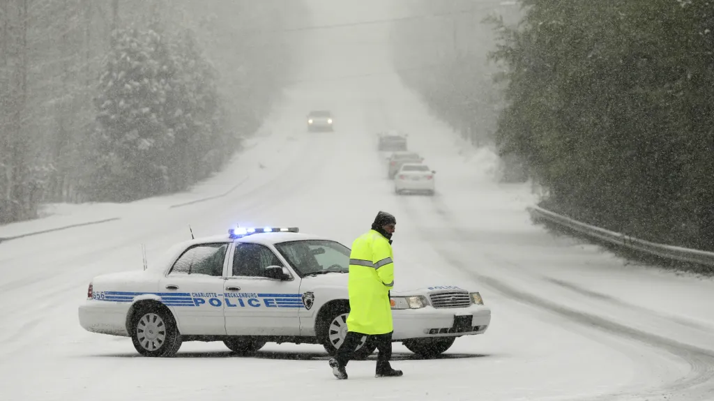 Jih USA zasáhla silná sněhová bouře