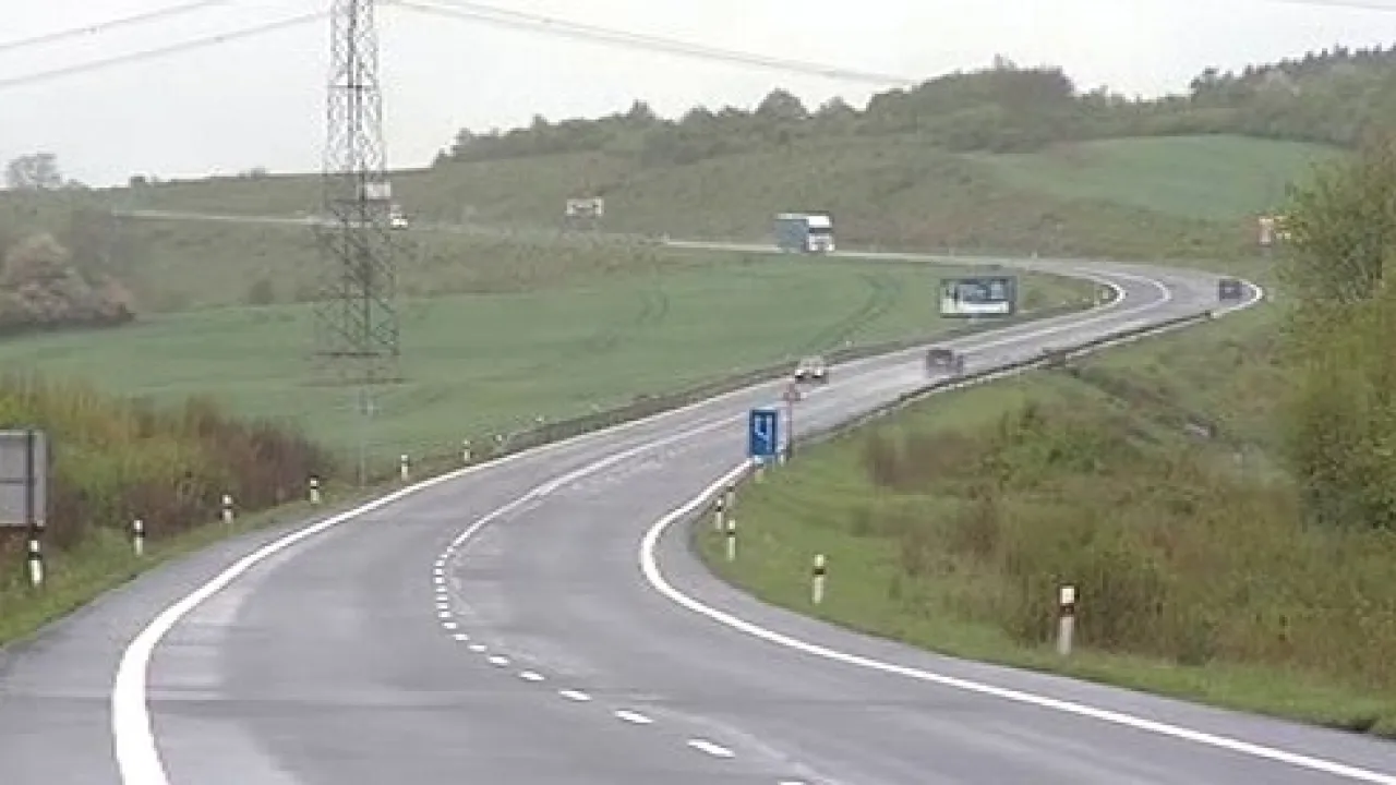 R6 do Prahy bude, až se otevře německá dálnice — ČT24 — Česká televize