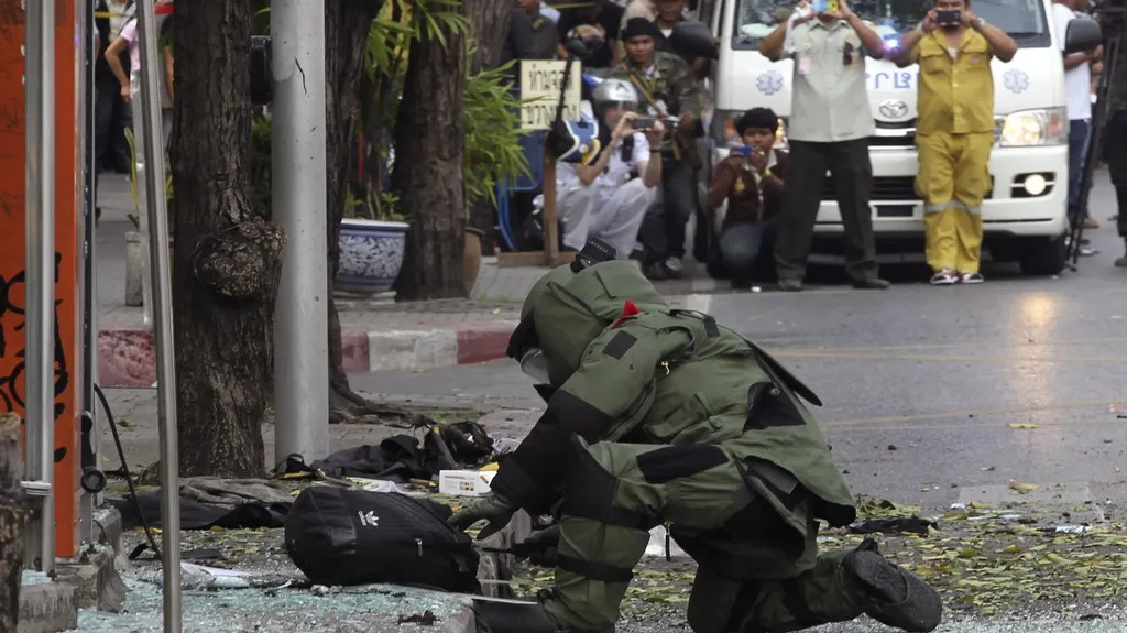 Násilí v Bankoku