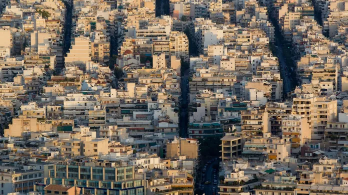 Bydlení v Aténách podražilo kvůli dani z nemovitosti ENFIA