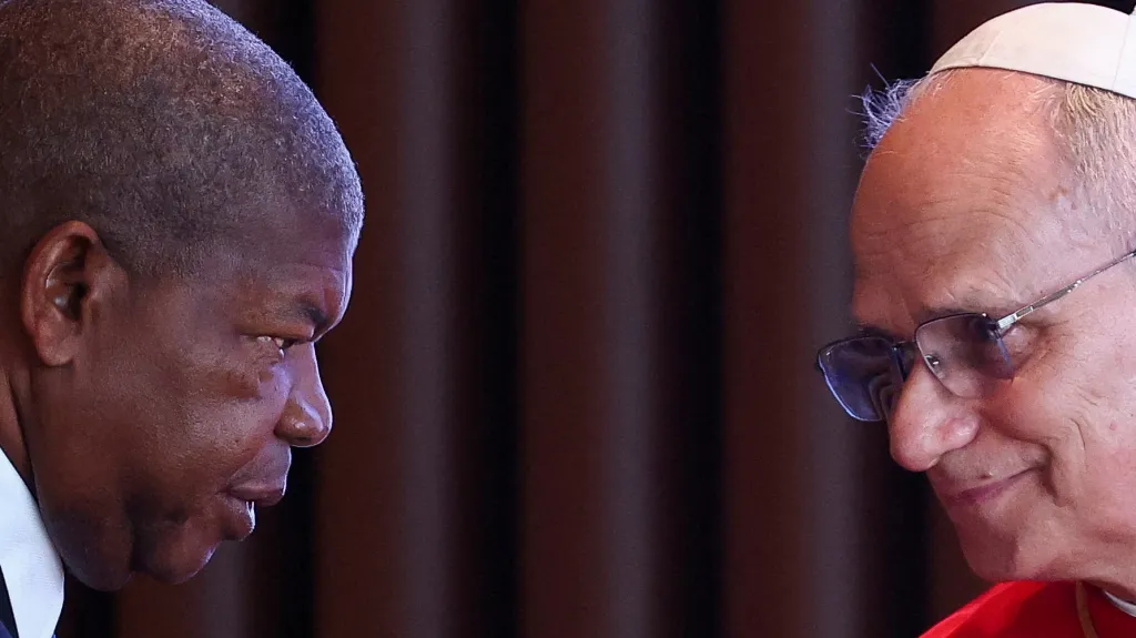 Angolský prezident Joao Lourenco a papež Lev XIV.