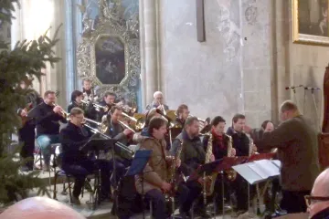 Kolínský Big Band koncertoval k poctě Betlémského světla