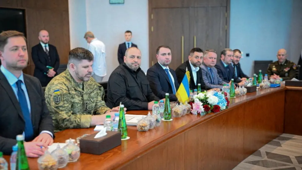 Trojstranná jednání USA, Ukrajiny a Ruska v Abú Dhabí (snímek ze 4. 2. 2025)