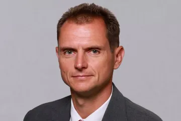 ČEZ je nyní v historickém momentu, musí se rozhodnout, co dál 