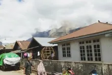 Na ostrově Lombok se znovu třásla zem. Zemřelo nejméně třináct lidí