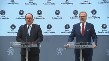 Tisková konference po jednání vlády