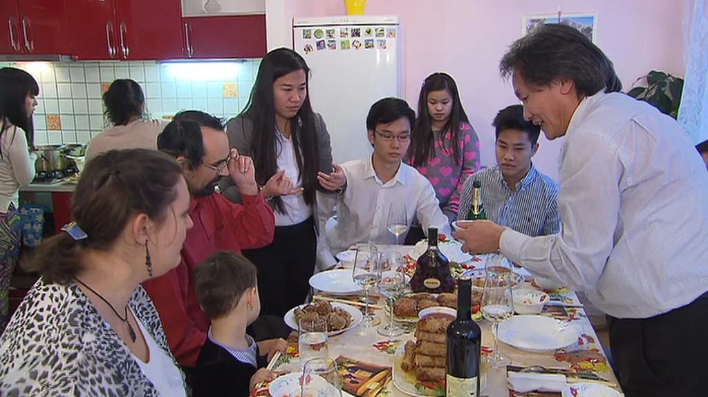 Česko-vietnamský oběd v rámci projektu Rodina odvedle
