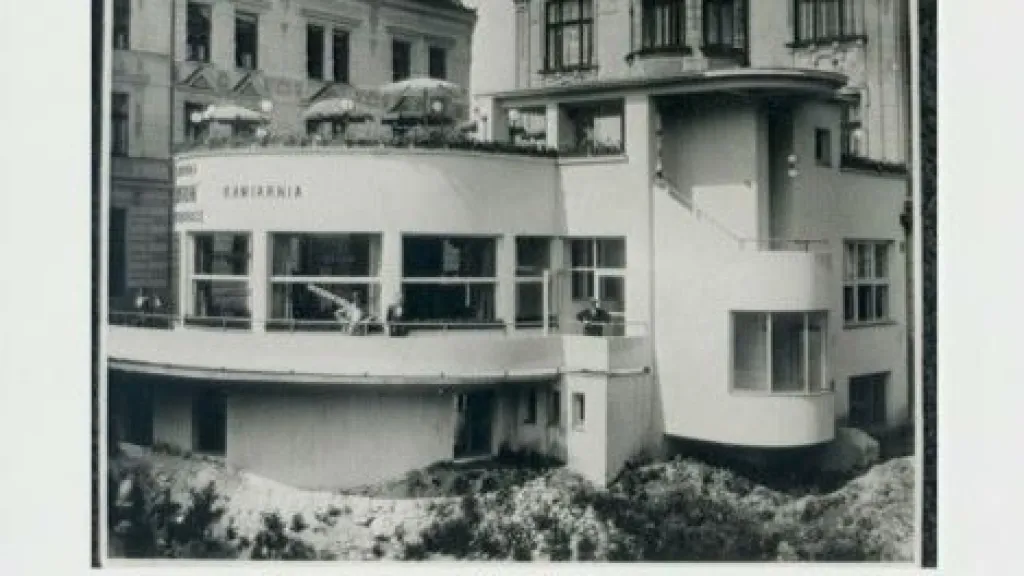 Původní kavárna Avion - archiv