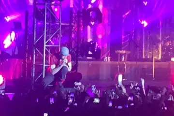 Enrique Iglesias dobyl Prahu. Se slzami v očích slíbil, že se brzy vrátí