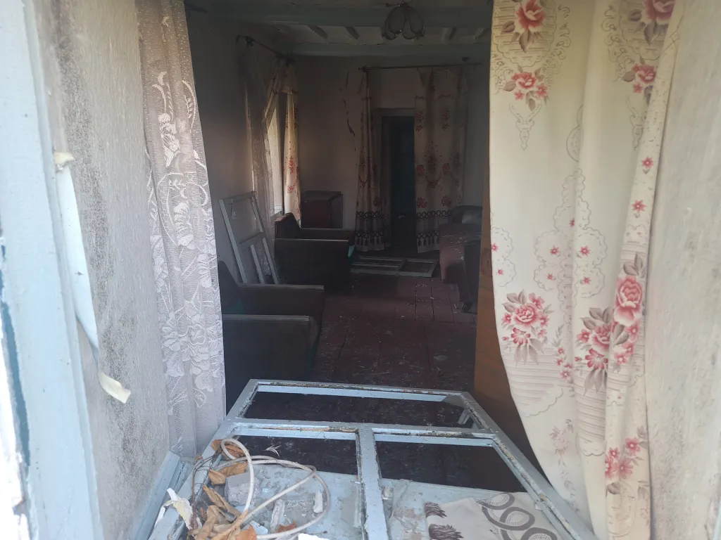 Muzeum – rodinné sídlo Machnů, poničené ruským ostřelováním