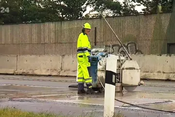 D1 u Velkého Meziříčí se rozpadá, silničáři ji rok před modernizací musí opravit