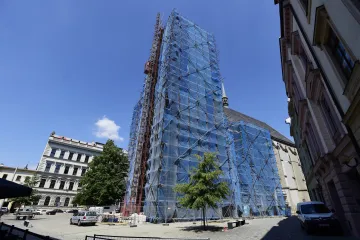 Při opravě chrámu sv. Mořice v Olomouci pomáhají i chemici, odhalí materiály použité při stavbě