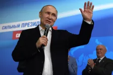 Urovnáme spory a nebudeme závodit ve zbrojení, slibuje Putin