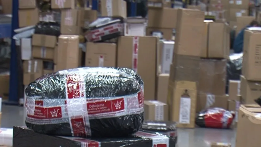 Ve špičce projde depem na 40 tisíc zásilek