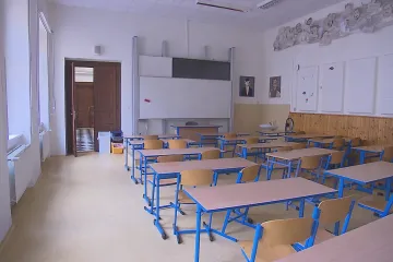 Do pondělní stávky se podle odhadu odborů zapojí více než šedesát procent škol