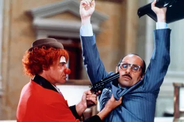 Kvíz: Zvíře i rošťák, už 85 let. Jak dobře znáte filmy Jeana-Paula Belmonda?