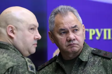 „Rekreace“, propuštění, smrt. Z ruské armády mizí vysoce postavení generálové