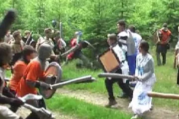 Mladí propadli bojové hře Soumrak