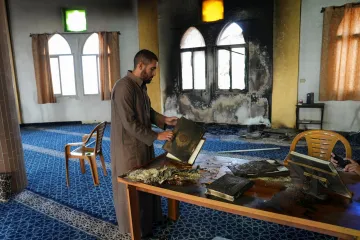 Židovští osadníci zapálili na Západním břehu mešitu, uvedli místní