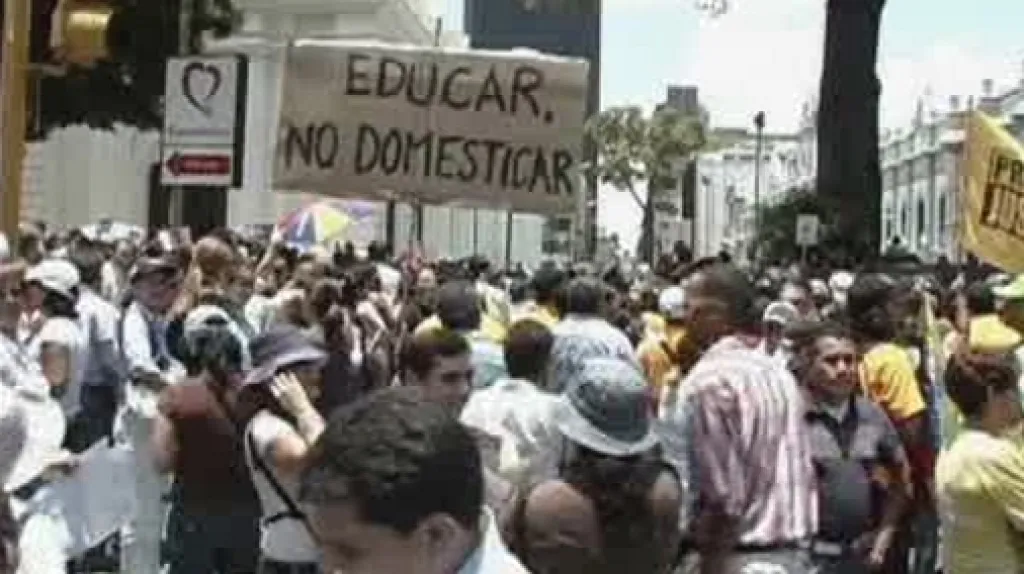Demonstrace proti bolívaristické doktríně