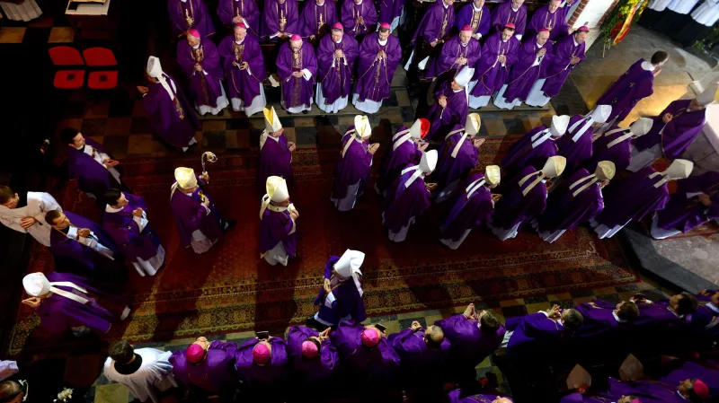 Pohřeb kardinála Glempa