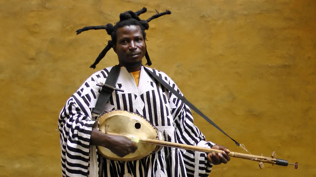 King Ayisoba