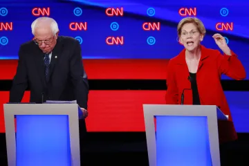 Revoluce, nebo evoluce? Kandidáti demokratů na prezidenta USA se přeli, jak mají být radikální