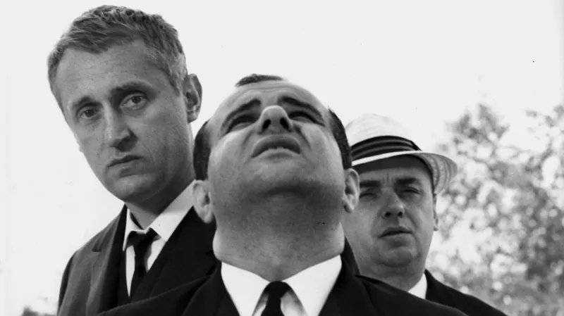 O slavnosti a hostech